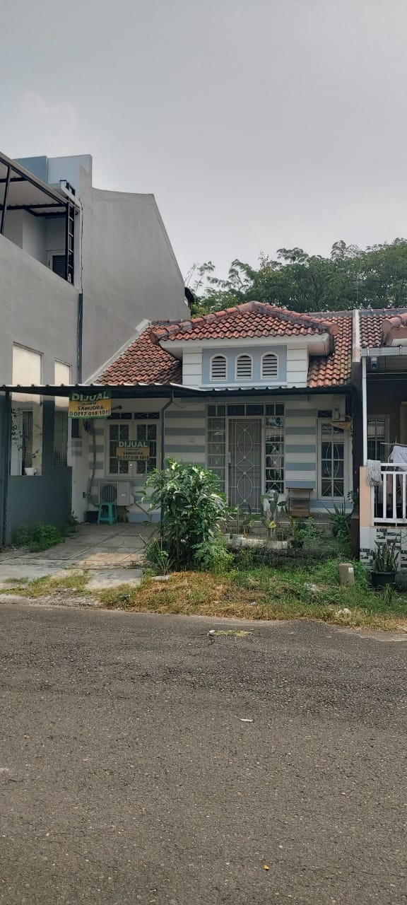 Rumah Dijual di Cluster Taman Simpruk Lippo Cikarang 